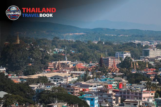 Trải Nghiệm Văn Hóa Về Đêm: Tháp Đồng Hồ và Chợ Đêm Chiang Rai